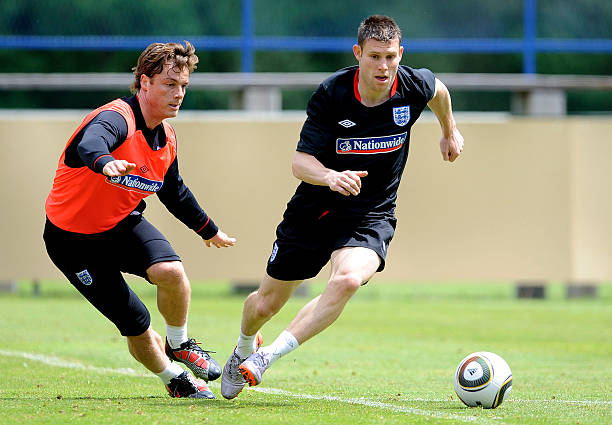 为当地青年 为当地青年