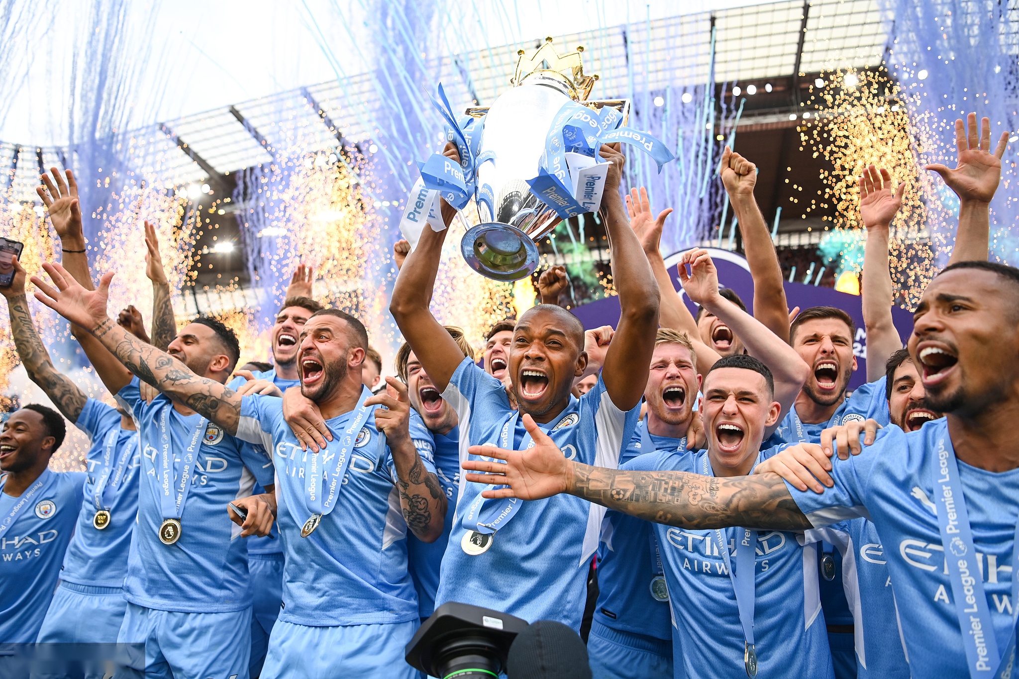 的女孩追求 的女孩追求